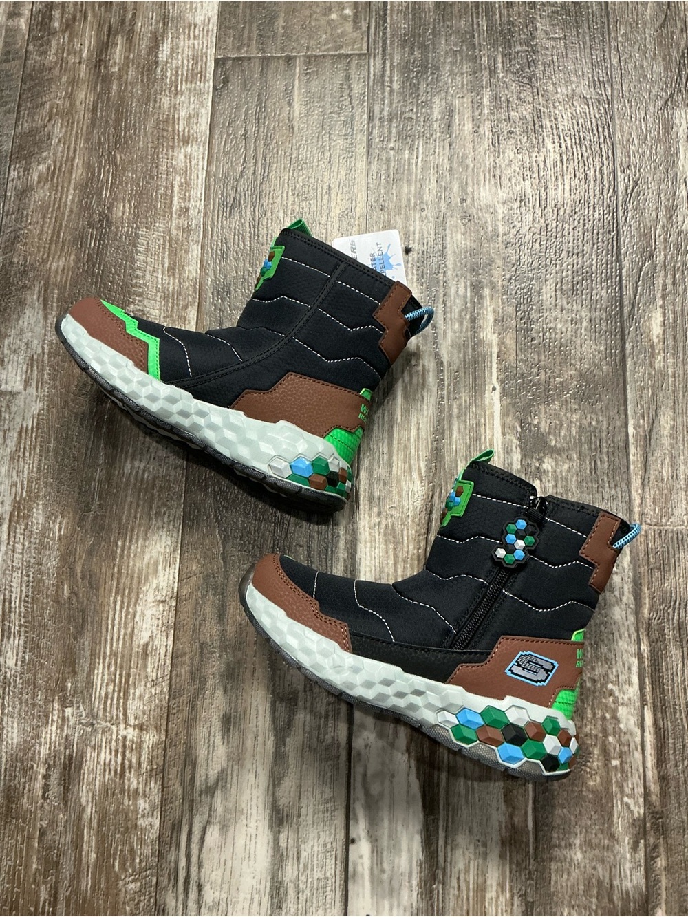 Skechers Kids Black, Green & Brown Hex-Accent Rain/Winter Boots Size 1 - Picture 8 of 16